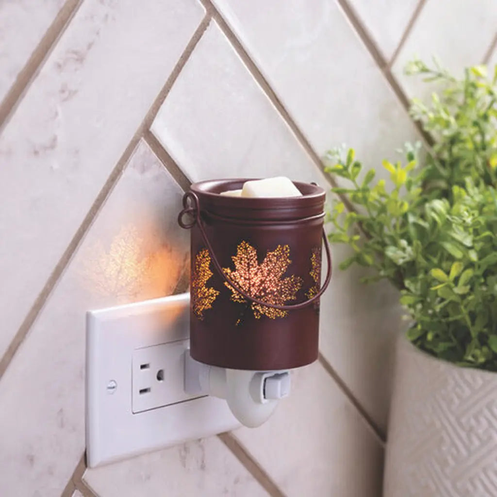 Candlewarmers Fall Leaves Pluggable Wax Warmer 1