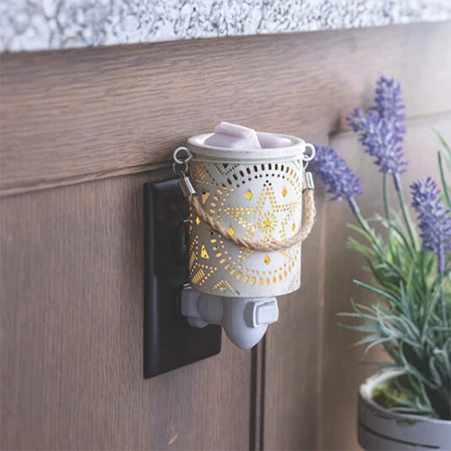 Candlewarmers Lone Star Pluggable Wax Warmer 1