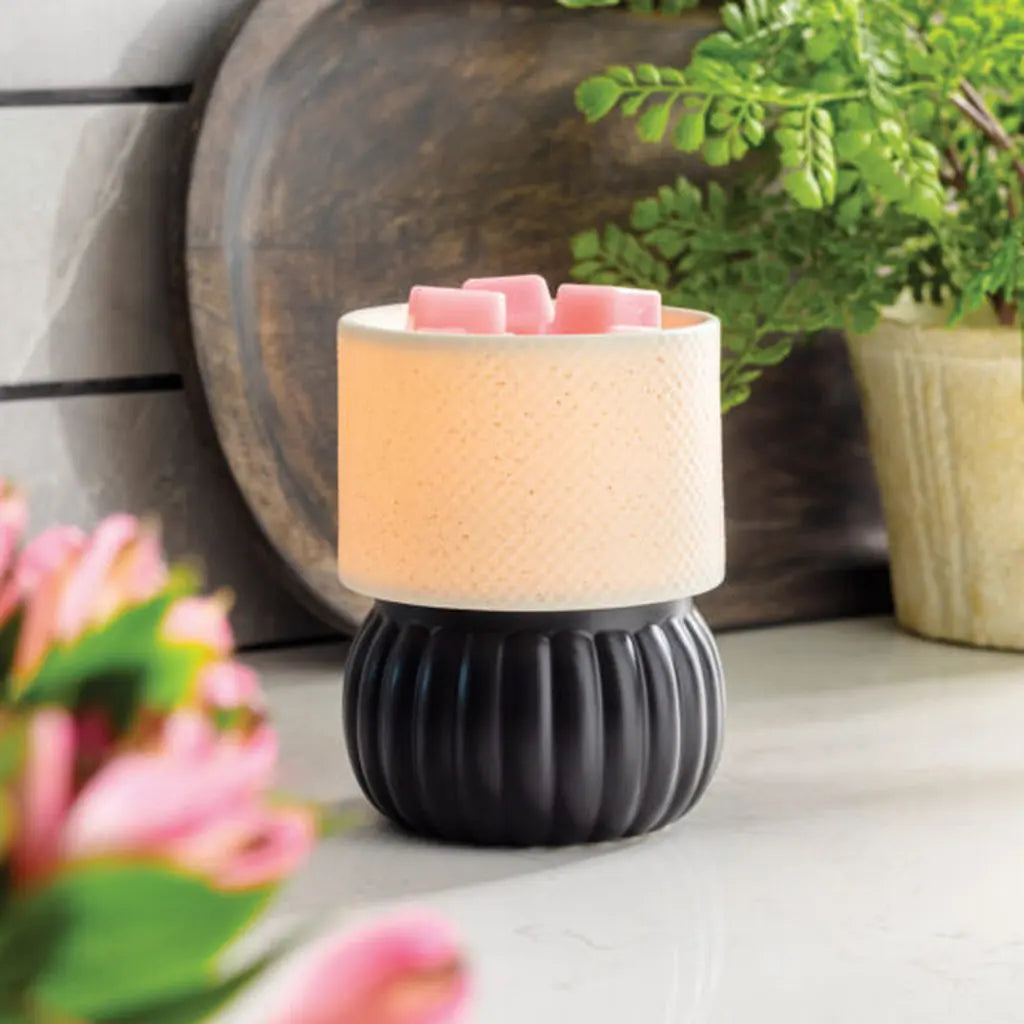 Candlewarmers Luxe Lamp Illumination Wax Warmer 2