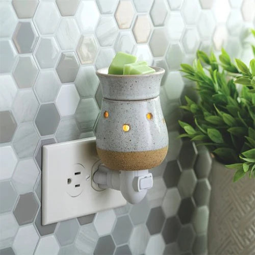 Candlewarmers Rustic White Pluggable Wax Warmer 1
