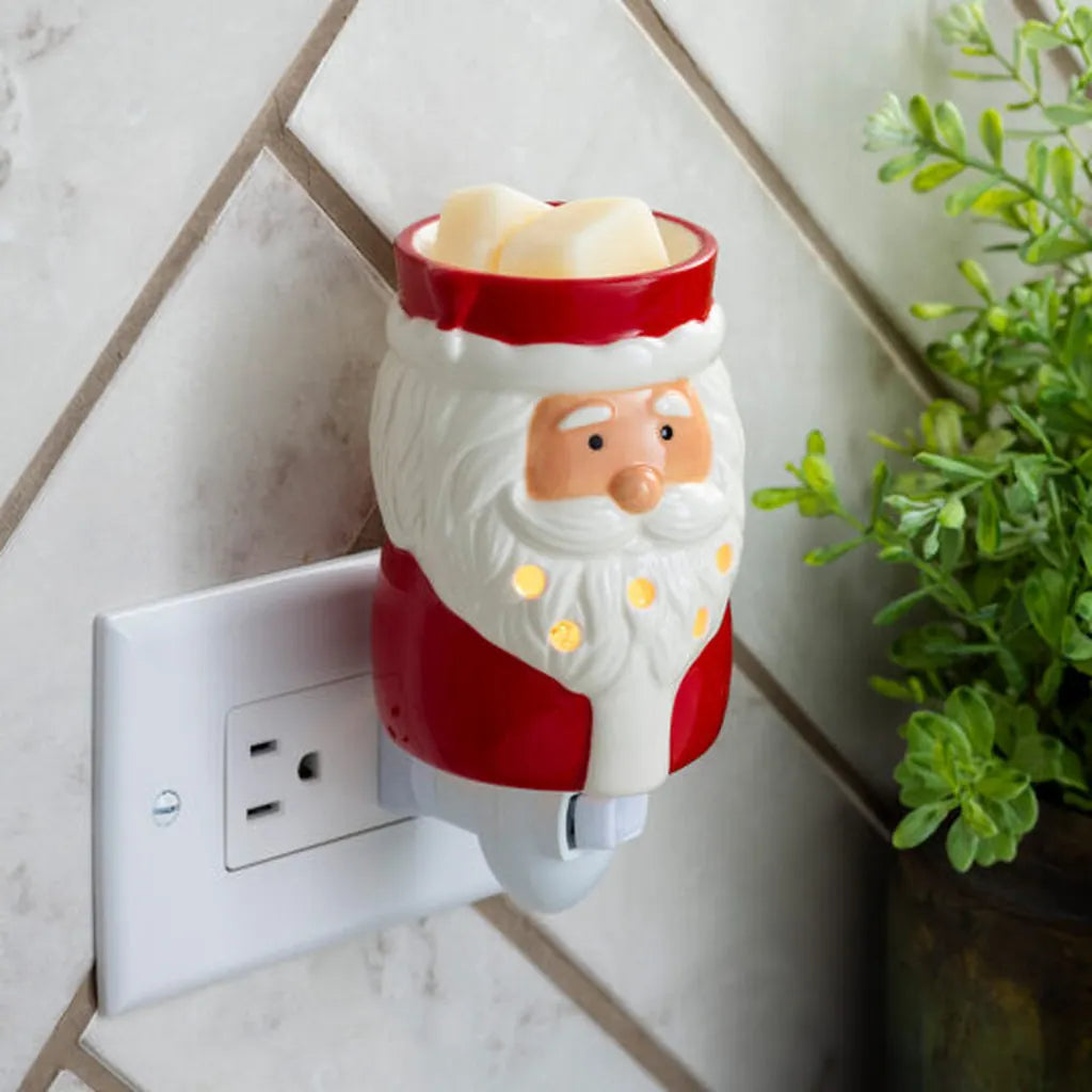 Candlewarmers St Nick Pluggable Wax Warmer 1