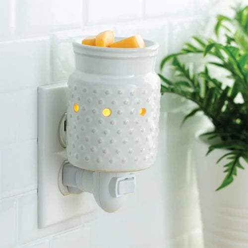 Candlewarmers White Hobnail Pluggable Wax Warmer 1